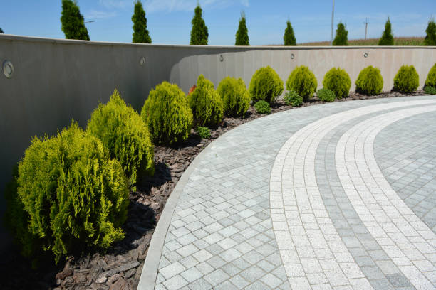 Best Professional Driveway Pavers  in Yreka, CA